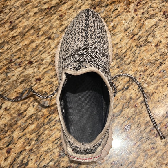 Yeezy turtle dove size 6 mens - Picture 16 of 16